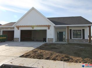 7931 S 67th St, Lincoln, NE 68516