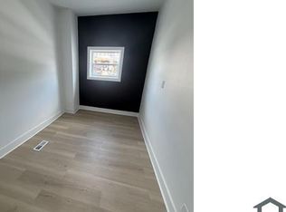 1410 S 52nd St #1, Philadelphia, PA 19143