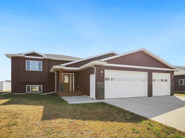 1732 Central Loop, Aberdeen, SD 57401