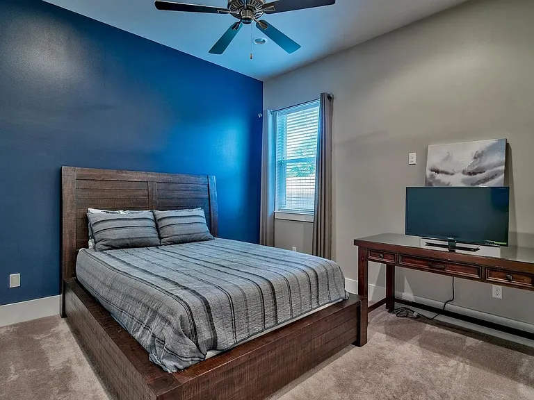 989 Forest Shore Dr — Photo 23