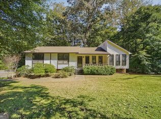 136 Farmington Dr, Woodstock, GA 30188
