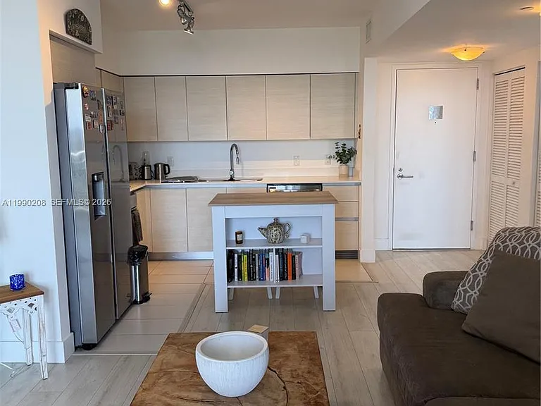 4250 NE Biscayne Blvd #1115 — Photo 9