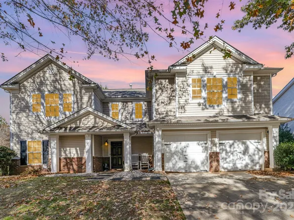 6706 Evanton Loch Rd, Charlotte, NC 28278