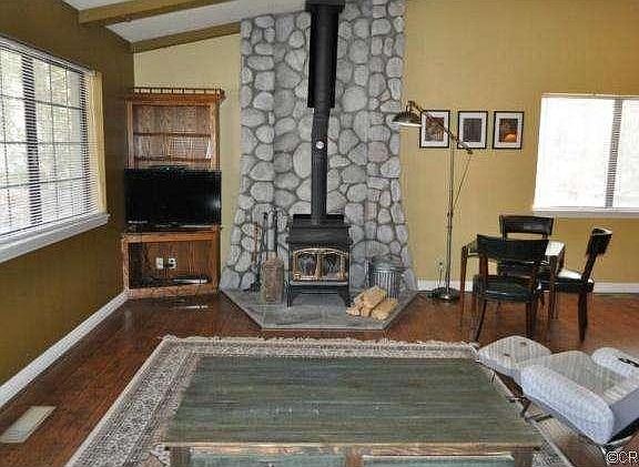 2nd image of 443 Pine View Dr