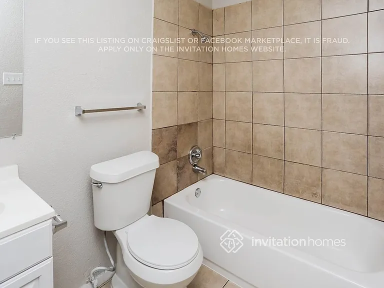 1613 Willowbrook St — Photo 14