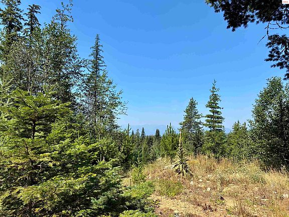2nd image of Nka Sugar Mountain Rd