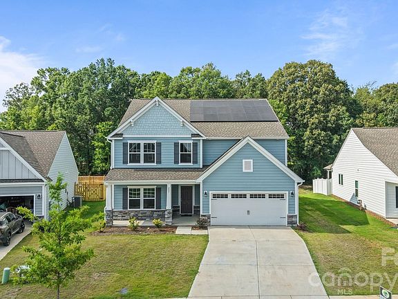 3rd image of 227 Redondo Dr