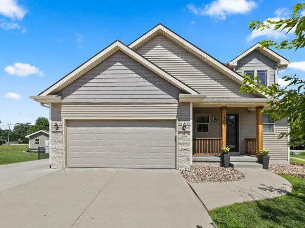 101 NW 10th Cir, Grimes, IA 50111