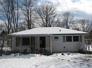 6106 Carter St, Hubbard, OH 44425