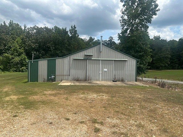 1st image of 320 S Point Dr Lot 10