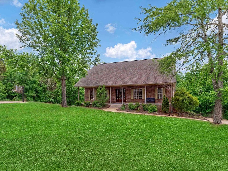 1st image of 920 S Joy Ln
