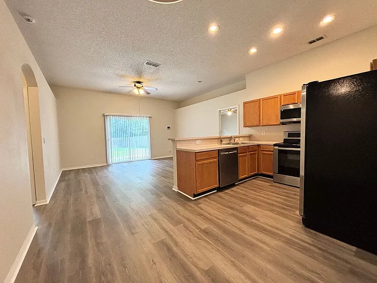 312 Turtle Dove Dr — Photo 8