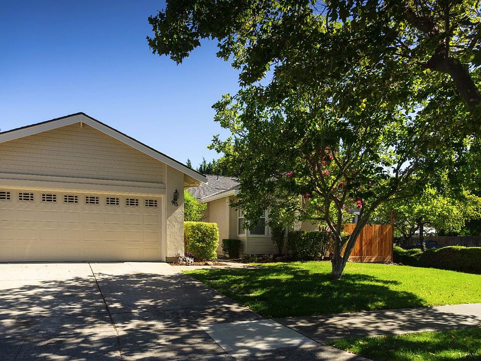 915 W 6th St, Gilroy, CA 95020 Zillow