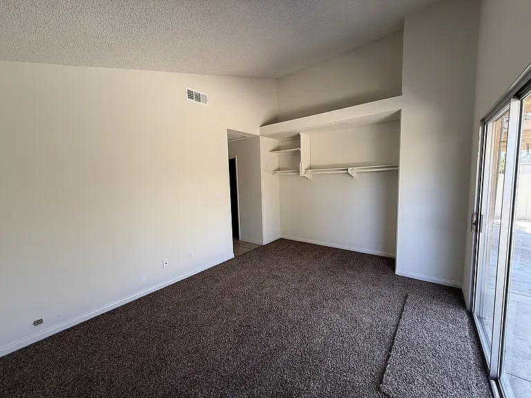 480 Prairie Way — Photo 17