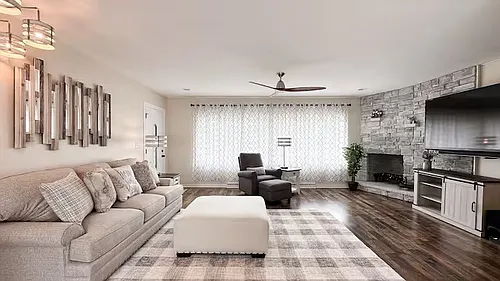 336 Everhard Rd SW #1 Photo 1