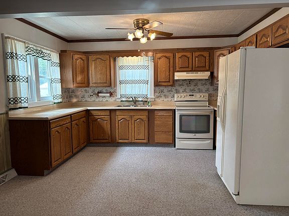 5th image of 328 Miller Ave