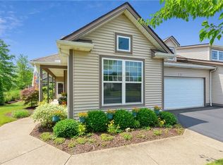 2180 Southampton Ln, Avon, OH