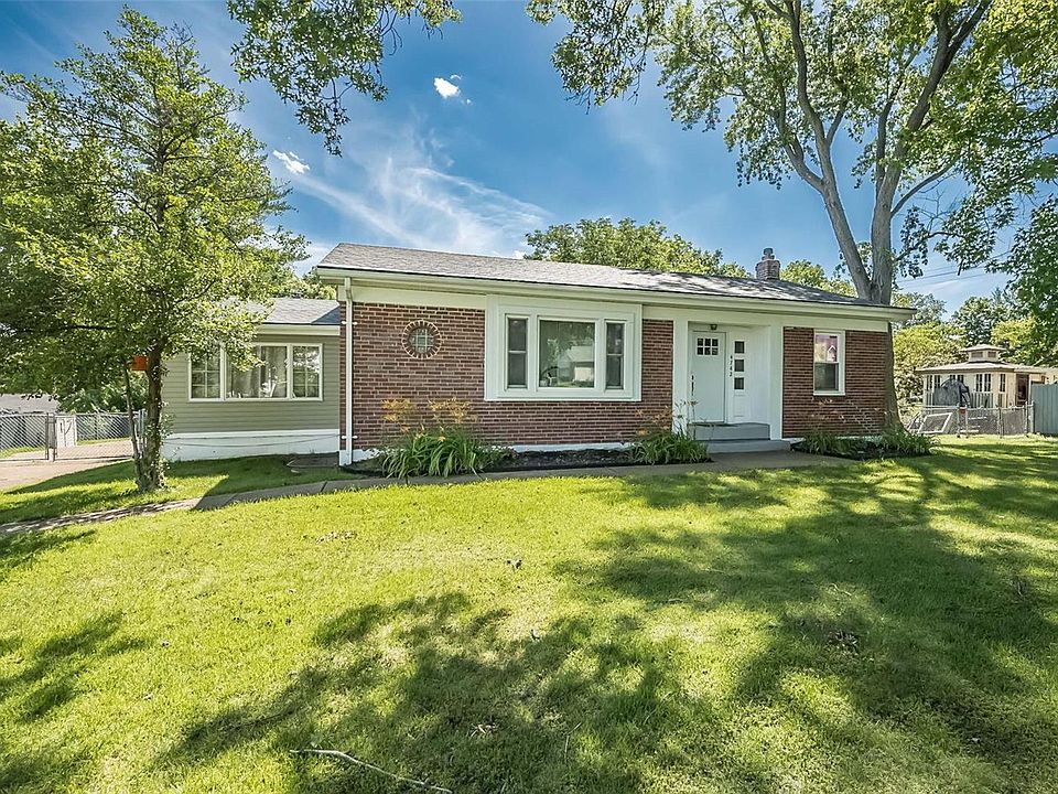 4742 Mattis Rd, Saint Louis, MO 63128 Zillow