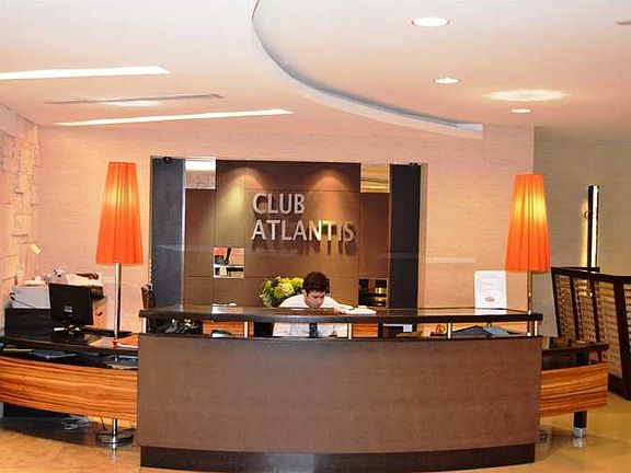 3rd image of 2555 Collins Ave APT 2303