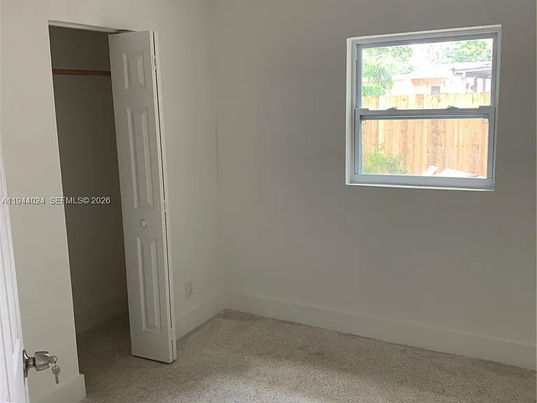 6740 Park St — Photo 6