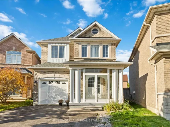 11 Westchester Cres, Markham, ON L6C 2X3