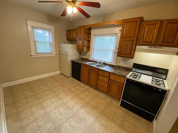 5th image of 817 S 25th St