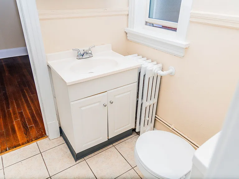 1518 Porter St — Photo 13