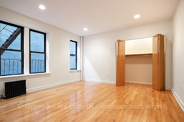 Rented by Copperwood Real Estate | media 12