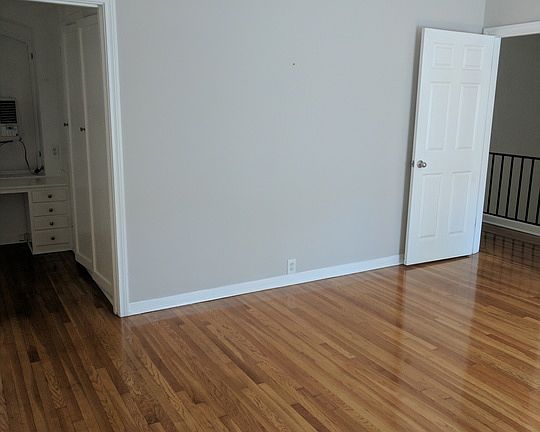 5th image of 9941 Durant Dr