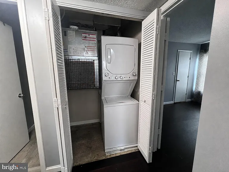 14113 Bowsprit Ln #202 — Photo 17