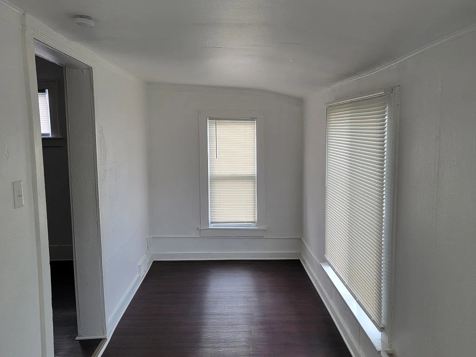 Studio, 500 sqft, $700 — Photo 4