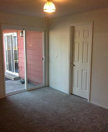 5th image of 2509 NE 92nd Ave
