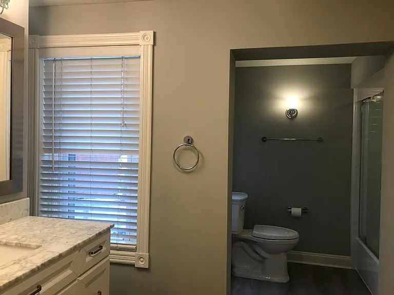 Second floor full bath