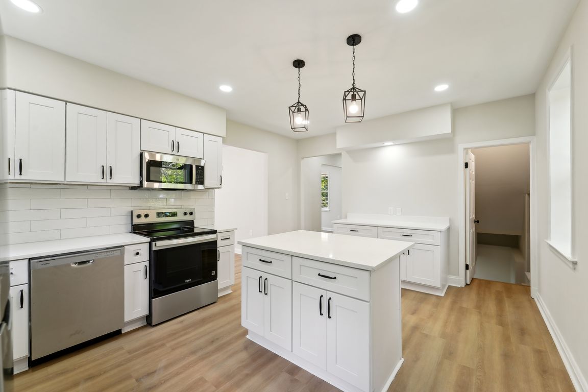 E Joppa Rd-0905-010.jpg