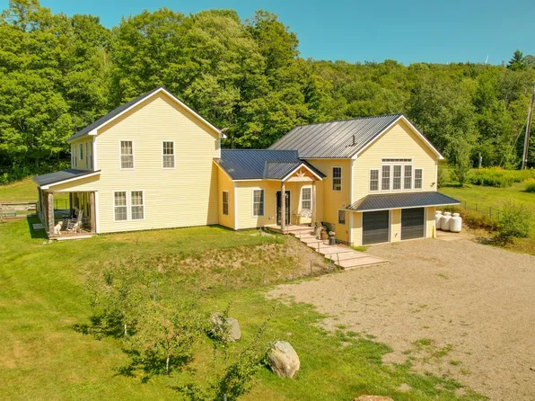 65 Meek Road, Lowell, VT 05847