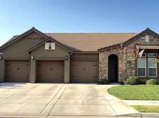 3233 W Cecil Ave, Visalia, CA