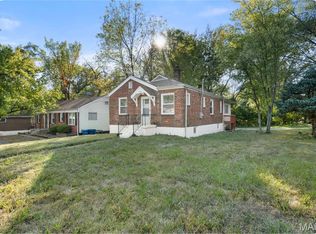 10197 Green Valley Dr, Saint Louis, MO