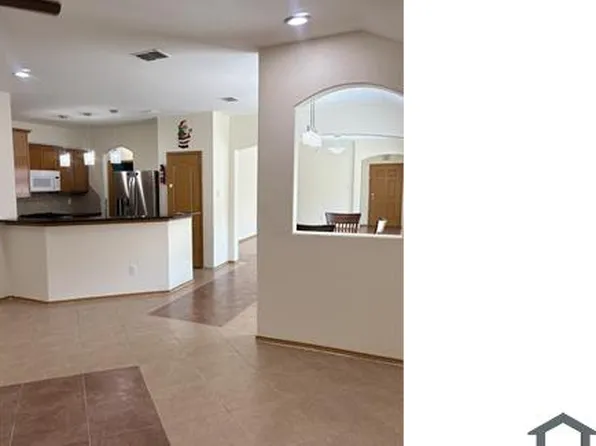 10405 Devin Ln, Hurst, TX 76053