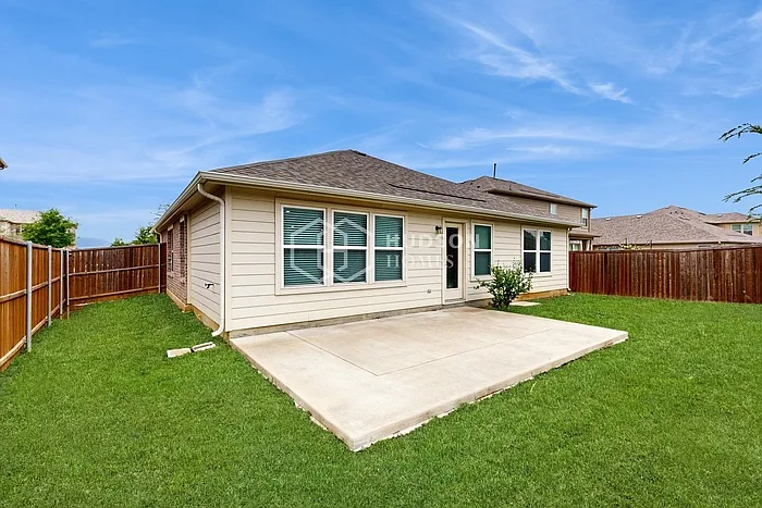2716 Tobias Ln — Photo 28
