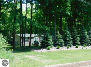 8197 Covert Rd NE, Mancelona, MI 49659