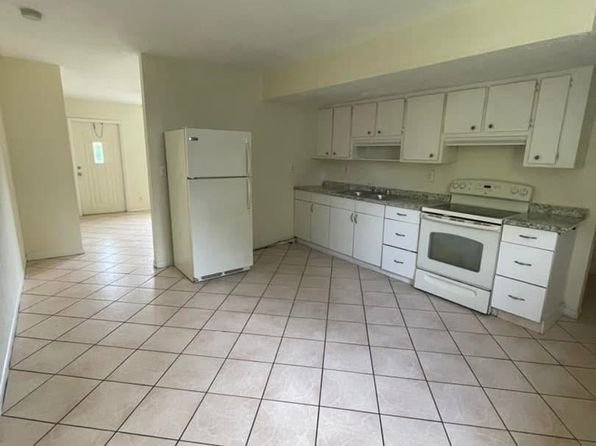 1536 Barbarie Ln #A
