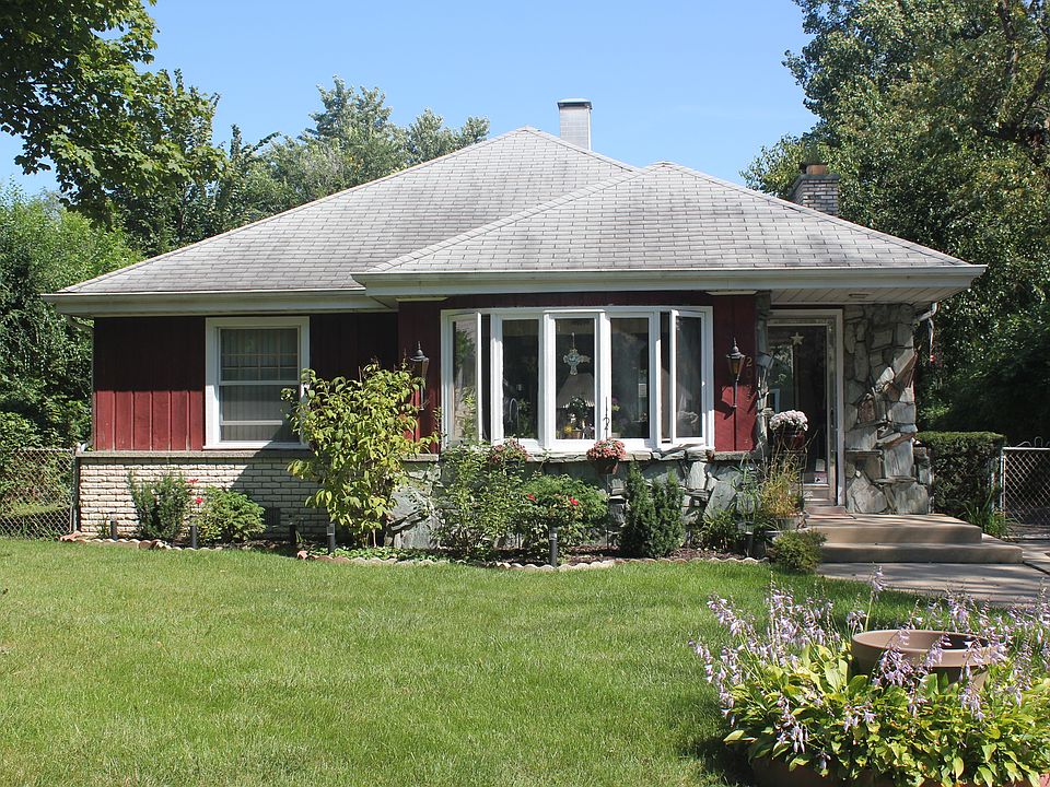 1st image of 2045 Emerson Ave