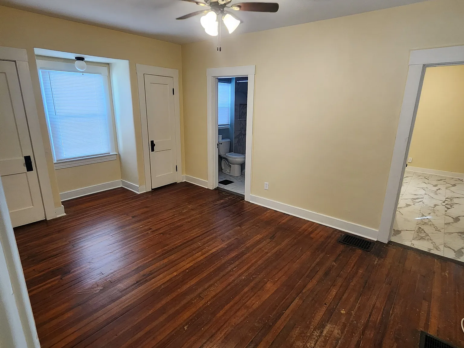 1 bed, 760 sqft, $900 — Photo 2