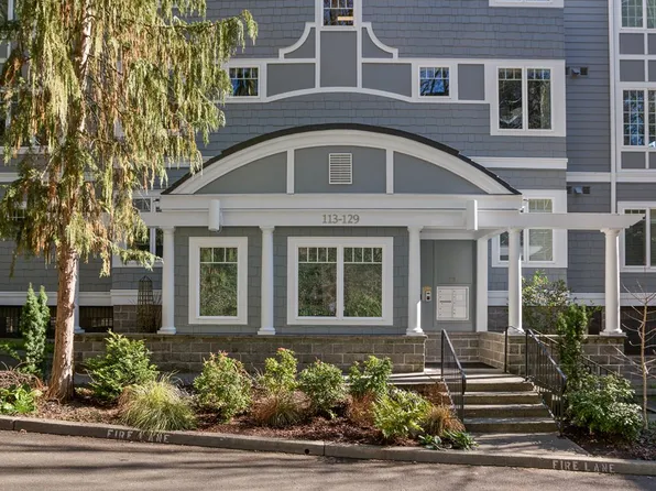 113 Furnace St, Lake Oswego, OR 97034