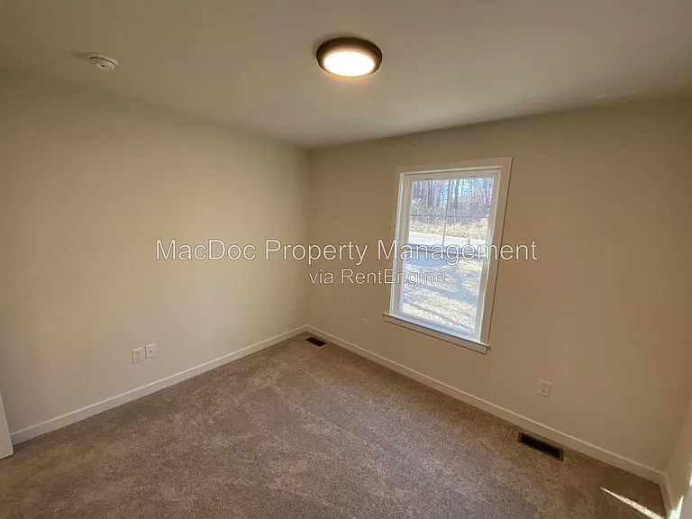 170 Forest Grove Rd — Photo 19