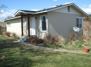 709 Hennessy Rd, Yakima, WA 98908