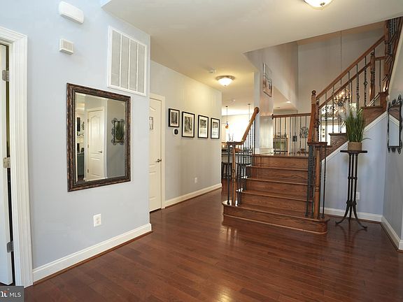 2nd image of 23749 Coventry Dr