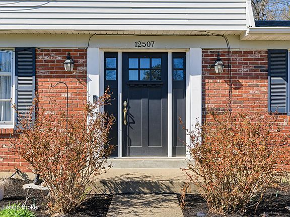 5th image of 12507 Echo Bridge Rd