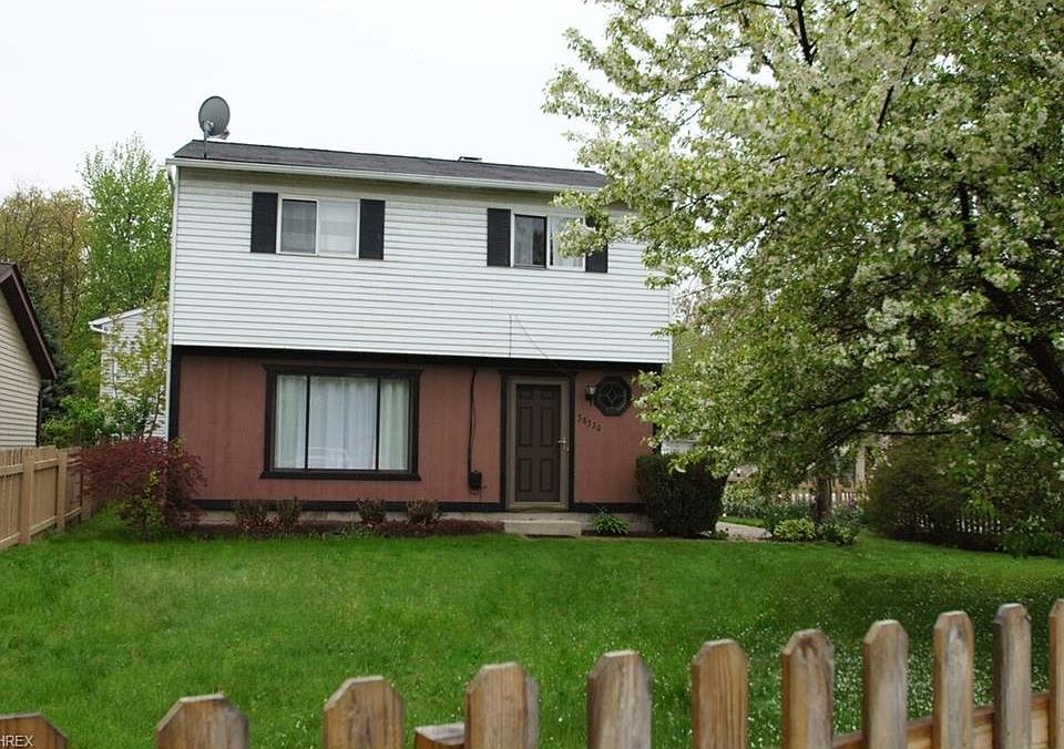 1st image of 38370 Lake Shore Blvd