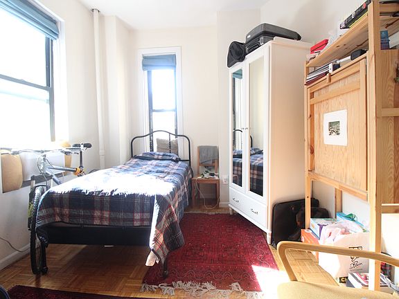 5th image of 929 W End Ave APT 4D
